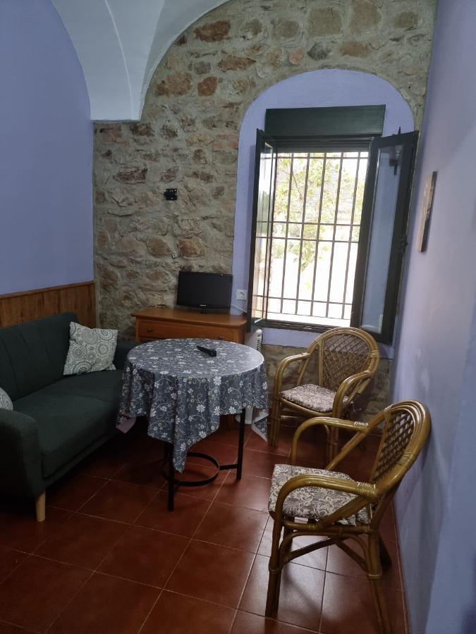 Albergue Rural Zarza Capilla Exteriér fotografie