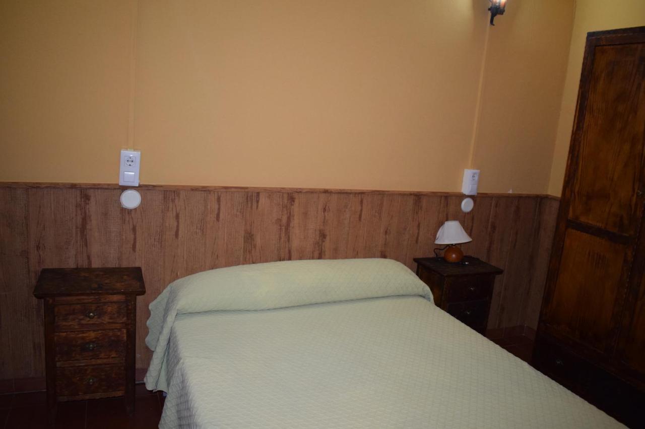 Albergue Rural Zarza Capilla Exteriér fotografie